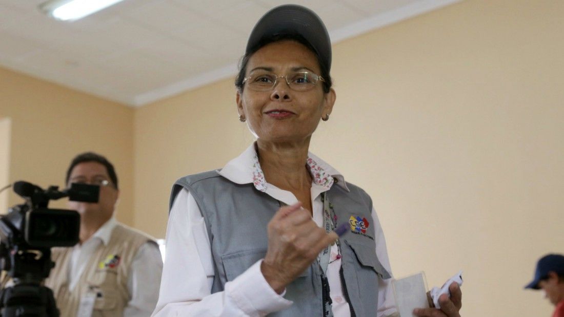 elestimulo's tweet image. Rectora Hernández: Los comicios de diciembre estarán sujetos a decisiones de la ANC bit.ly/2vydec8