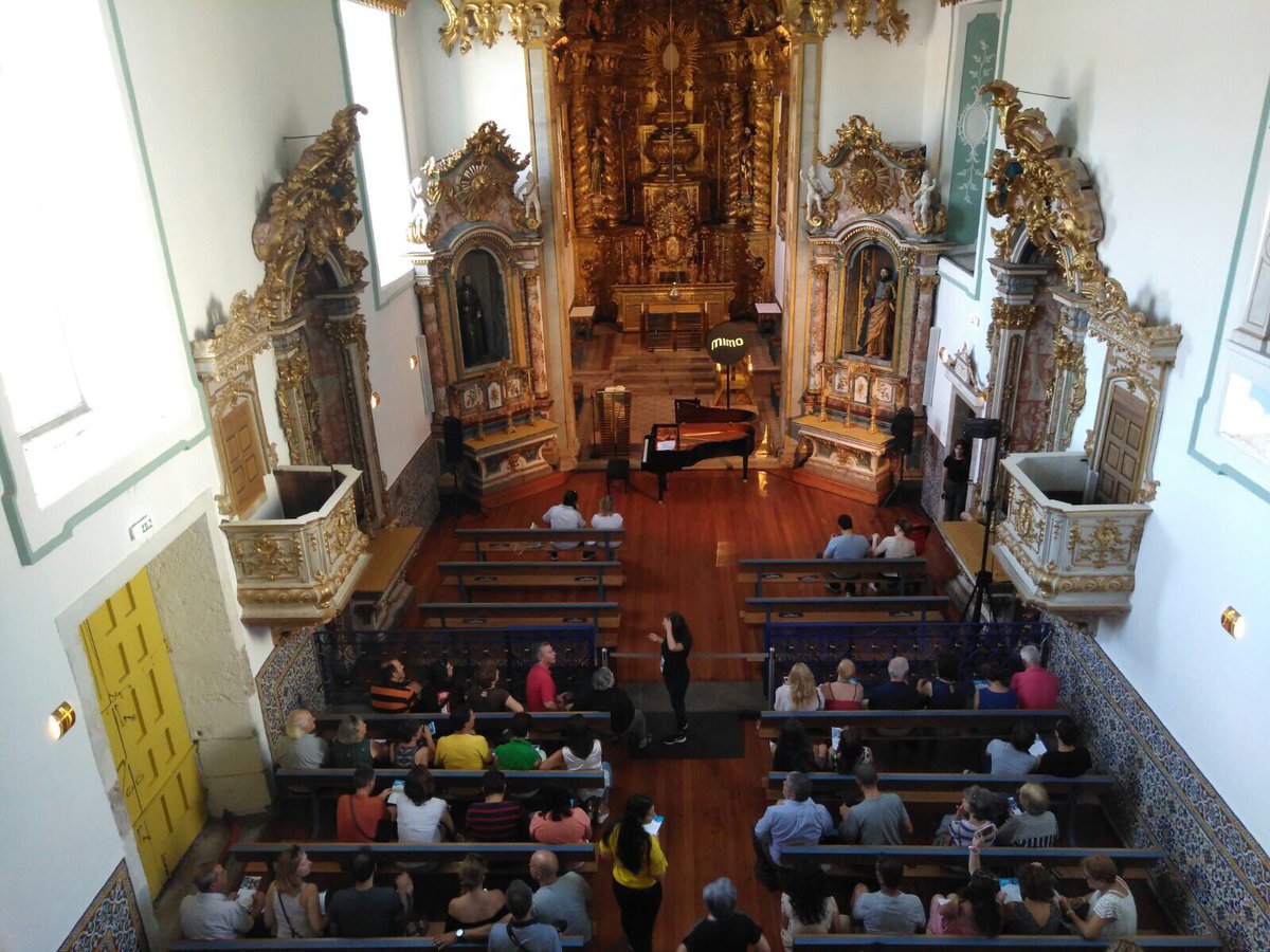 mimofestival's tweet photo. Já já começa o concerto de Filipe Raposo! #eumimo #MIMOAmarante https://t.co/2yknQqIFp4