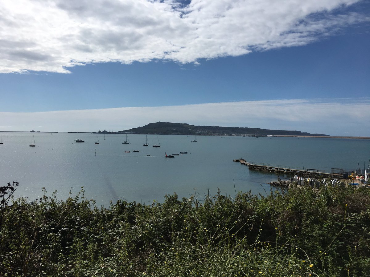 blackbrecon's tweet photo. #weymouth to #Portland today,sunny start but rains here now! https://t.co/TGNvRlZhyb
