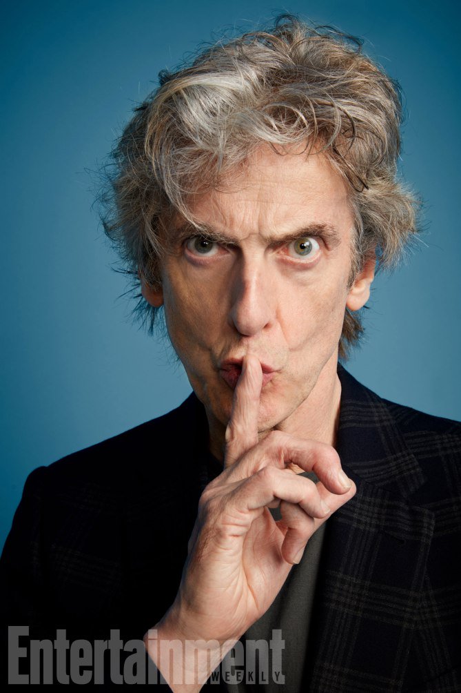 seriesonday's tweet photo. El genialisimo #PeterCapadi de #DoctorWho en la #SDCC2017 (cc @EW) https://t.co/r5HqkVj7SW