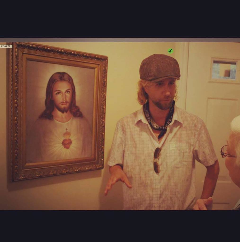 JonasElrod's tweet photo. Me directing a kind woman... trying to impress a producer. #indeepshift https://t.co/YSj0vGS8v0 https://t.co/pQKVqqatpS