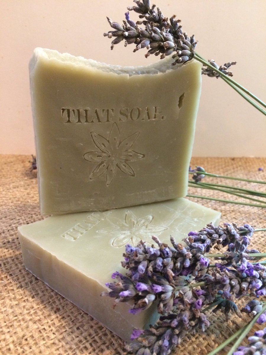 ThatSoapFrance's tweet photo. Lavender &amp; lemongrass with French green clay My top seller #handmade #handmadesoap #lavender #handcrafted #etsyseller #artisan #naturalsoap https://t.co/5tPhXePD1f