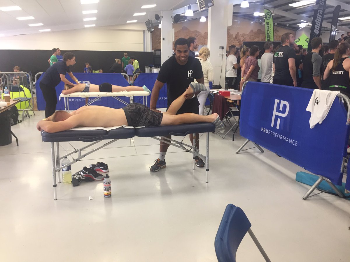 BeccaaCox's tweet photo. Busy day at @wildwestfitness crossfit event with @ProPerformRehab delivering top quality massage 💆 💪 🏃 https://t.co/QrQvfneGJU