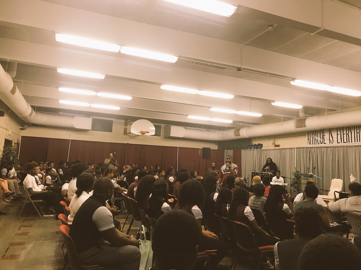 NCCUPSP's tweet photo. Great service today at @LoveAMEChurch with NCCU Alum, Rev. Krishnan R. Nateson #PSP17 #LoveAME https://t.co/m0x6qcznJj