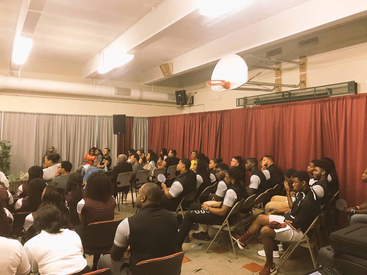 NCCUPSP's tweet photo. Great service today at @LoveAMEChurch with NCCU Alum, Rev. Krishnan R. Nateson #PSP17 #LoveAME https://t.co/m0x6qcznJj
