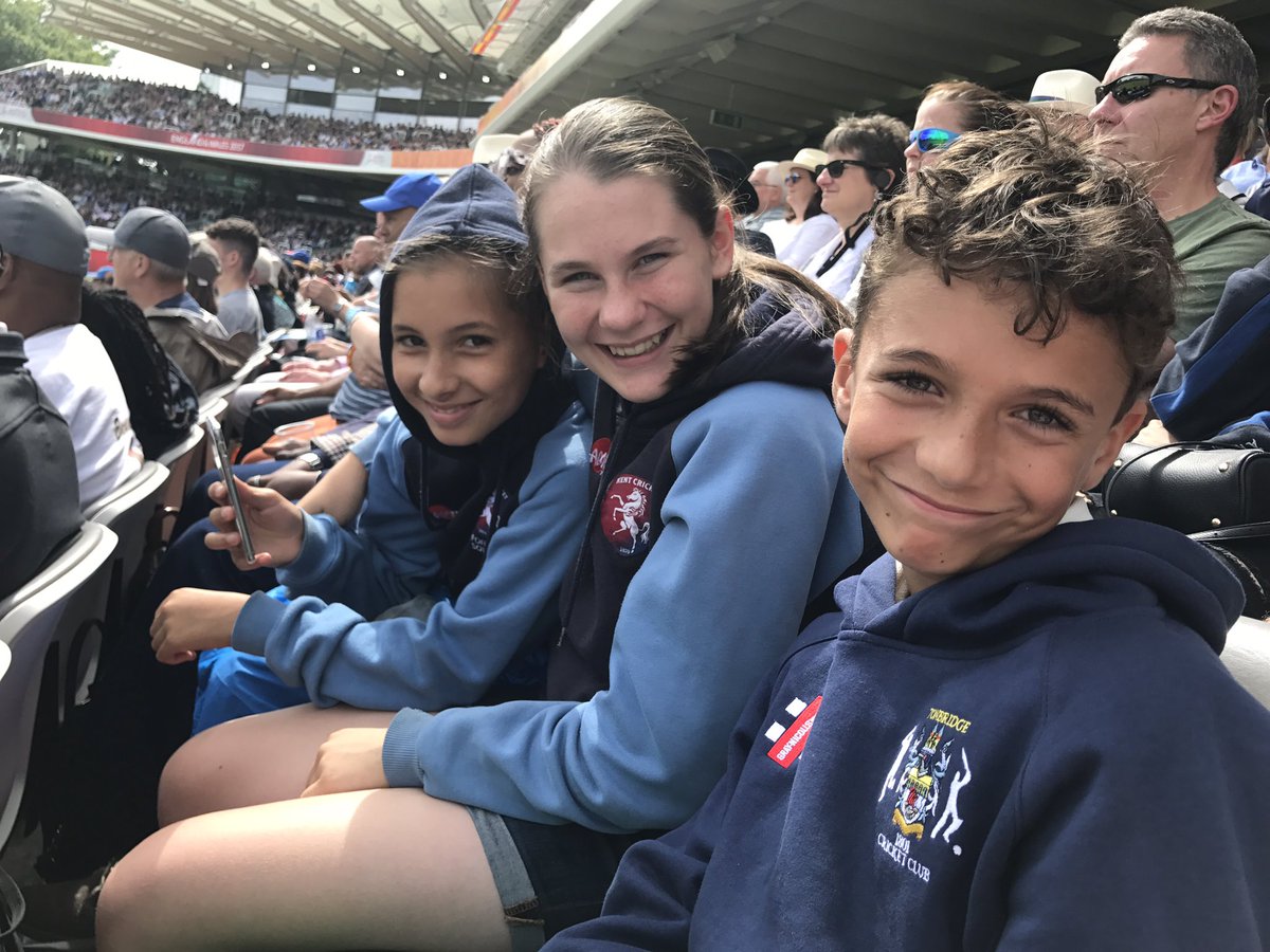 #WWC17