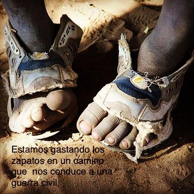 Estamos gastando los zapatos en un camino que nos conduce a una guerra civil. Dios salve la República de la soberbia de sus hijos.
