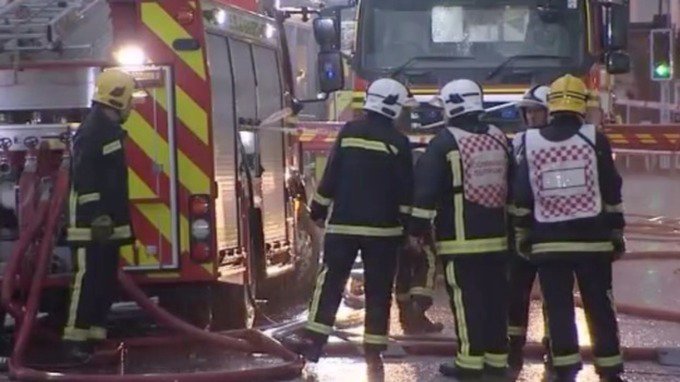 itvmeridian's tweet photo. They do an amazing job, but there aren't enough-Urgent call for more retained firefighters in #Hampshire https://t.co/SGxc3CalVP https://t.co/1kKMMK4r8d