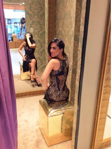 SoyPilarNunez's tweet photo. Los detalles son muy importantes! 👗#cslover #FelizDomingo https://t.co/LJEieKxdu5 https://t.co/pCZSbFNvDA