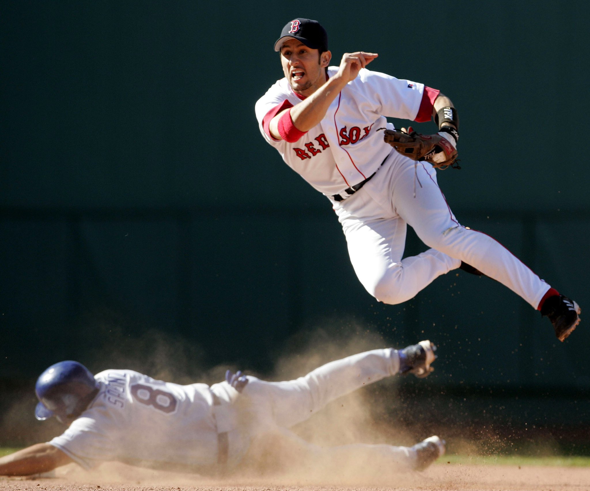 Happy Birthday to Nomar Garciaparra who turns 44 today! 