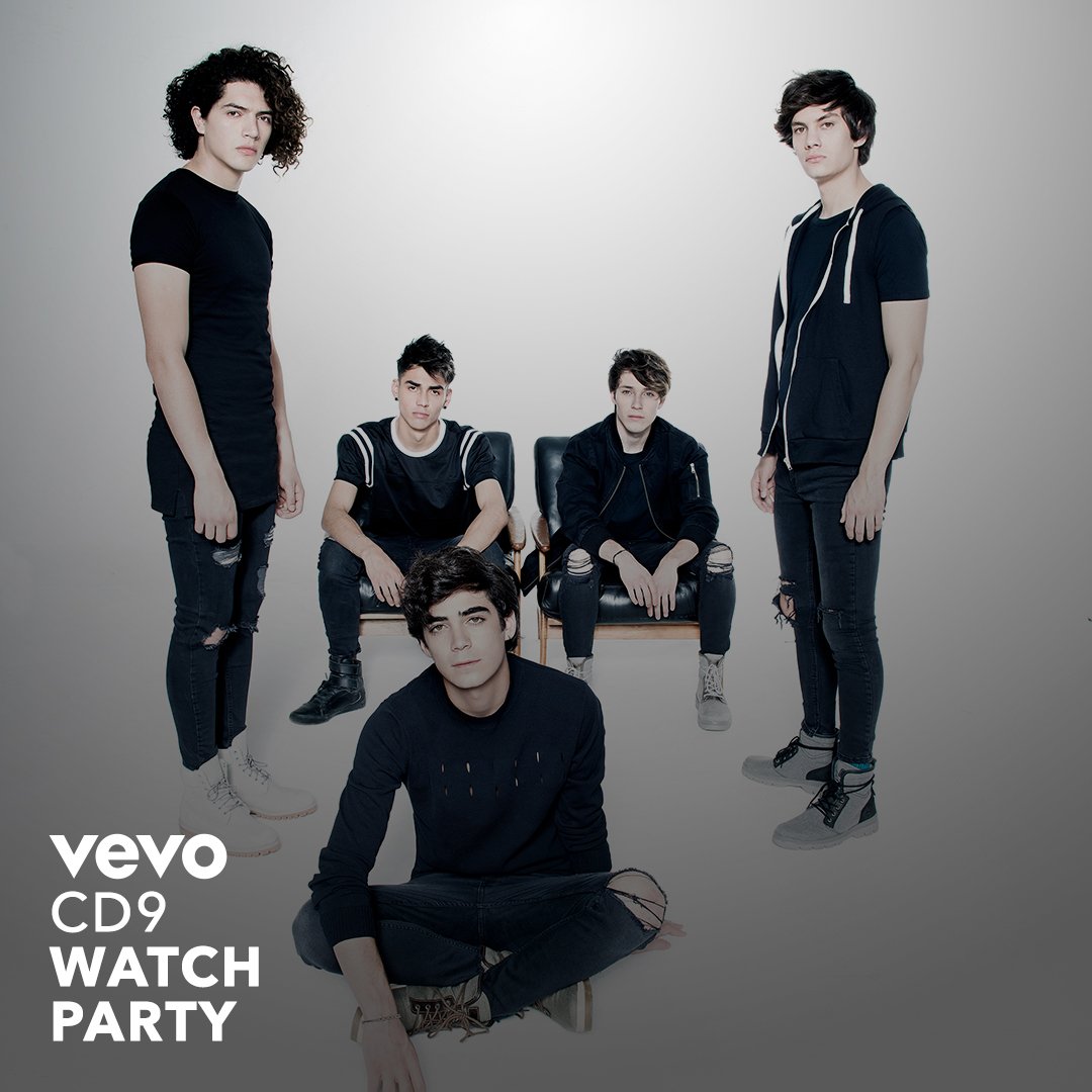 CD9's tweet image. ¡Mañana hay fiesta! Ve vídeos y charla con nosotros en nuestra Vevo Watch Party @Vevo_MX -13:00 hrs.