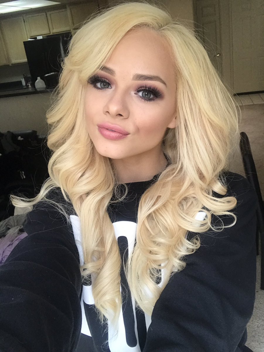 blond2_love's tweet photo. I wish all a good rest Sunday ❤️❤️❤️ https://t.co/eqI3I1LRew