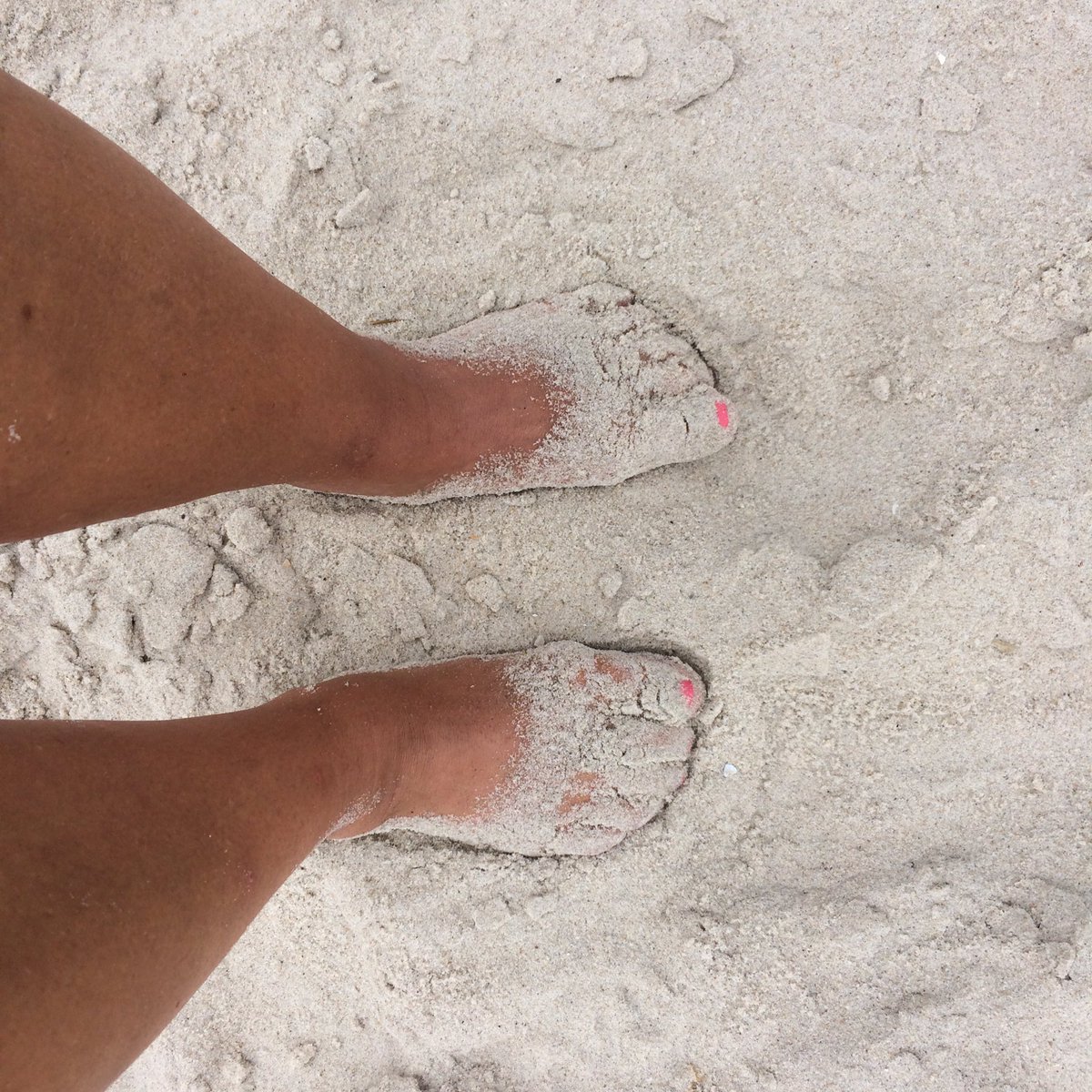 prdutcher's tweet photo. Alittle time to recharge the soul a la playa before this week begins. #familytimeisthebest #sandbetweenthetoes https://t.co/YONIb5iGgc