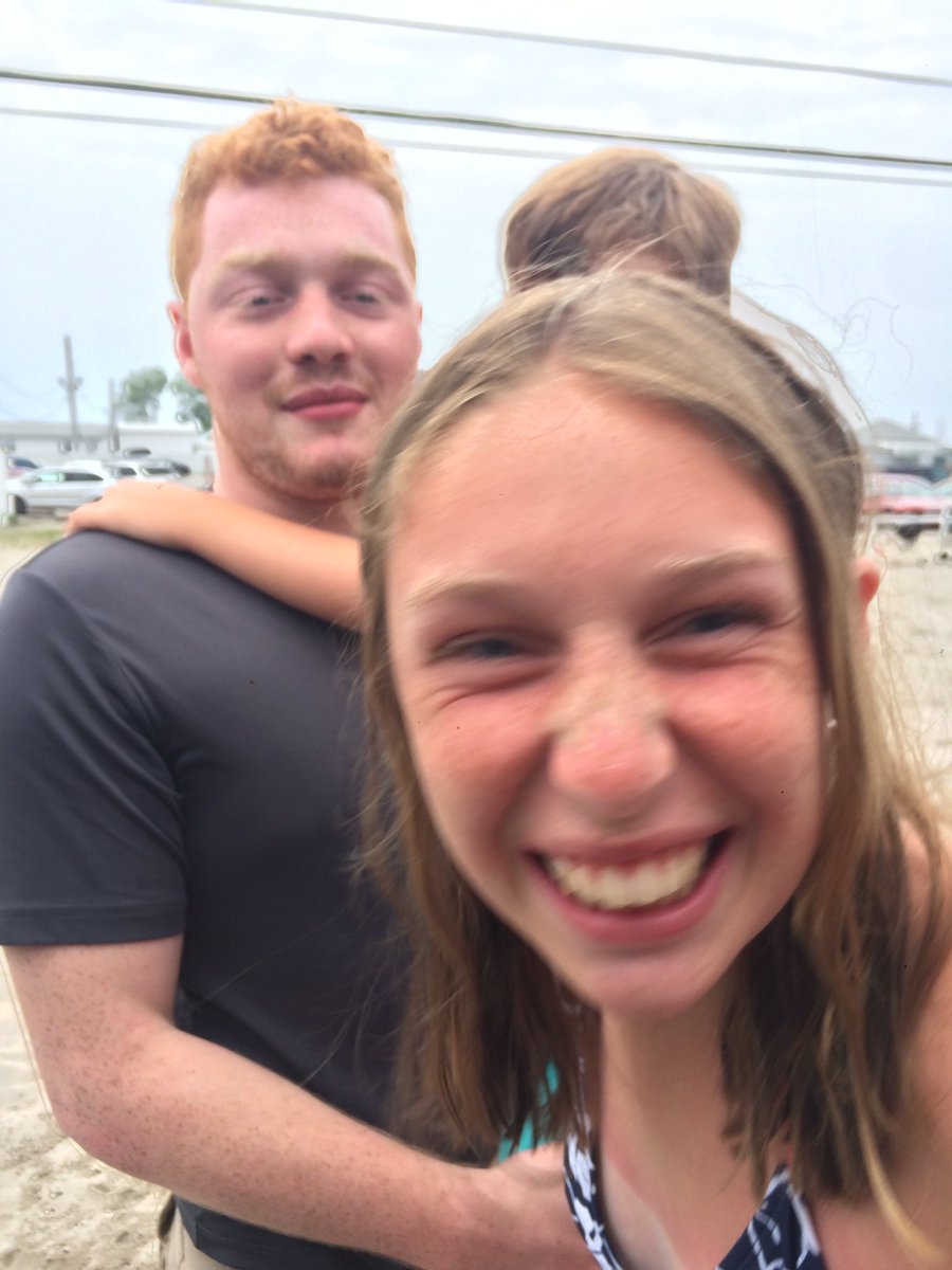 prdutcher's tweet photo. Alittle time to recharge the soul a la playa before this week begins. #familytimeisthebest #sandbetweenthetoes https://t.co/YONIb5iGgc