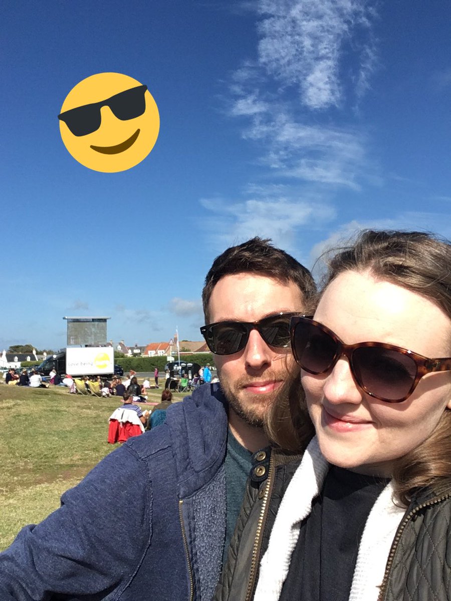 luke_wes's tweet photo. Loving sunny Sunday afternoons at the #SureBigScreen #cobo #guernsey would love to have this more in the summer #IslandLife https://t.co/4pO2iiRCkZ