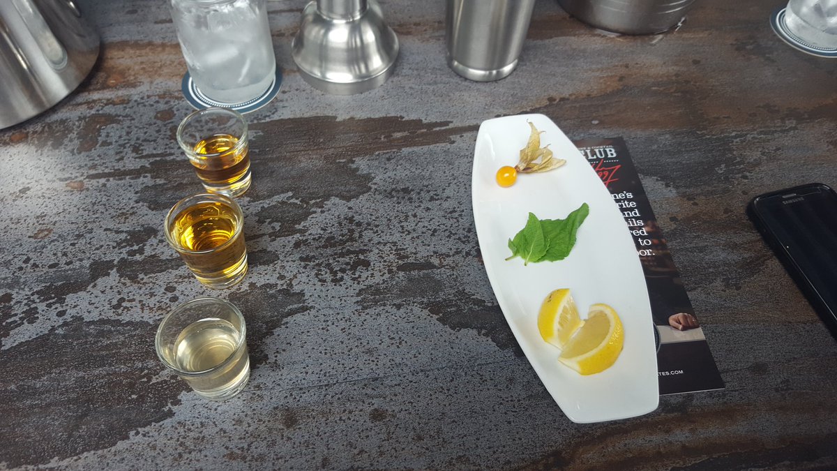 trishfesta's tweet photo. Wayne Gretzkys Bartending experience just wow!! @NiagaraWine @WayneGretzkysTO #whiskey #mixologist #bartendingexperience #gretzkyswinery 🥃 https://t.co/wbEx6QL1KN
