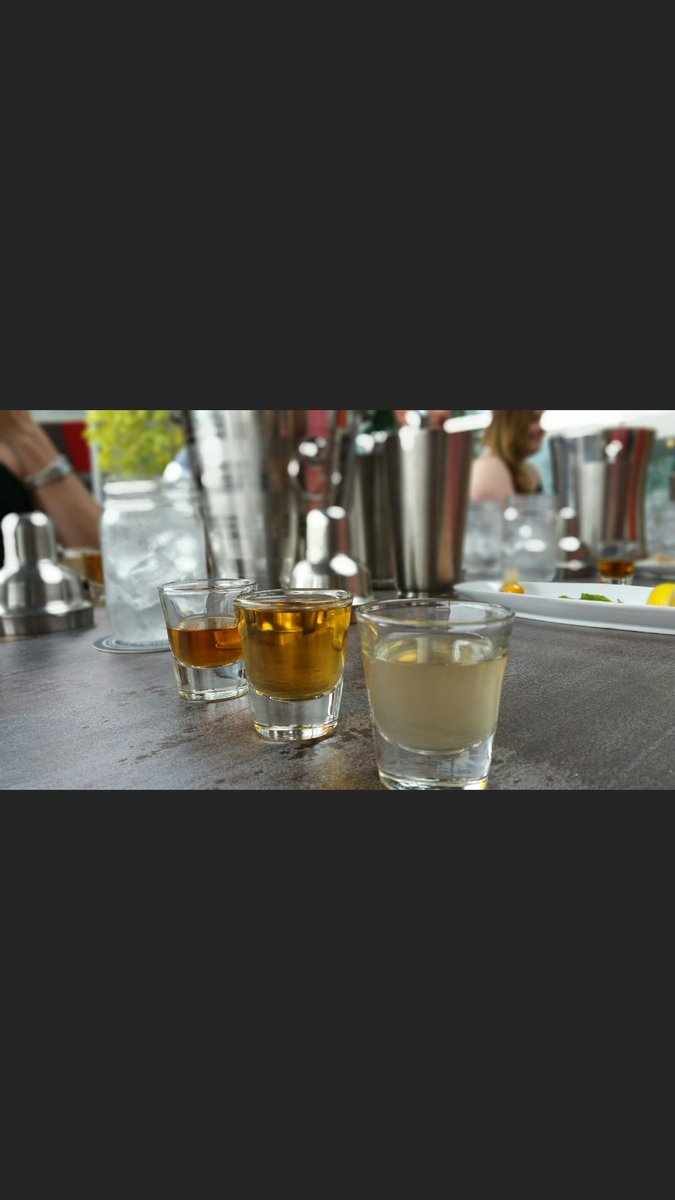 trishfesta's tweet photo. Wayne Gretzkys Bartending experience just wow!! @NiagaraWine @WayneGretzkysTO #whiskey #mixologist #bartendingexperience #gretzkyswinery 🥃 https://t.co/wbEx6QL1KN