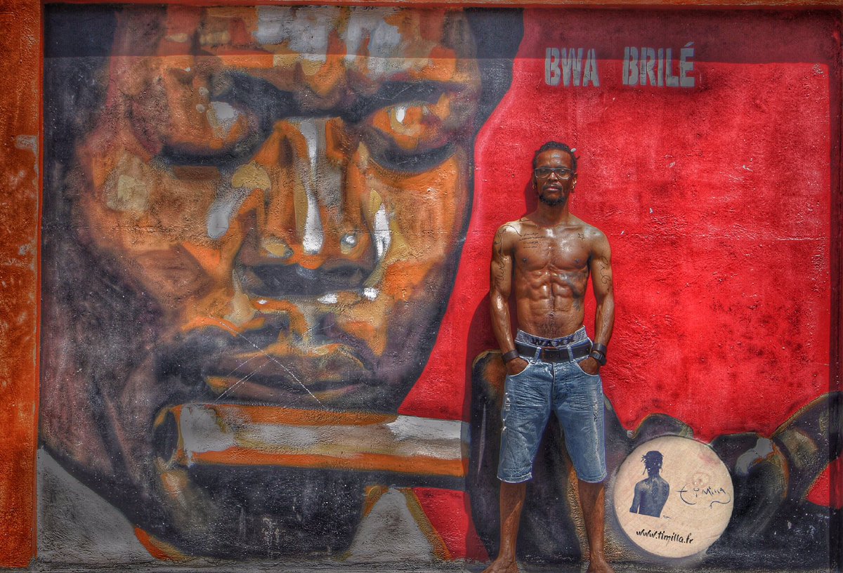 timilla's tweet photo. #Lokal I ❤️#Madinina #RootsMwen #Mona #Bèlè ✊🏽 StreetArt by #ClaudeCauquil #MikaelCaruge #Puissant #MadaPaint Respect 💪🏽💪🏽💪🏽 #Waxx #TiMilla https://t.co/SDiOUpjYp2