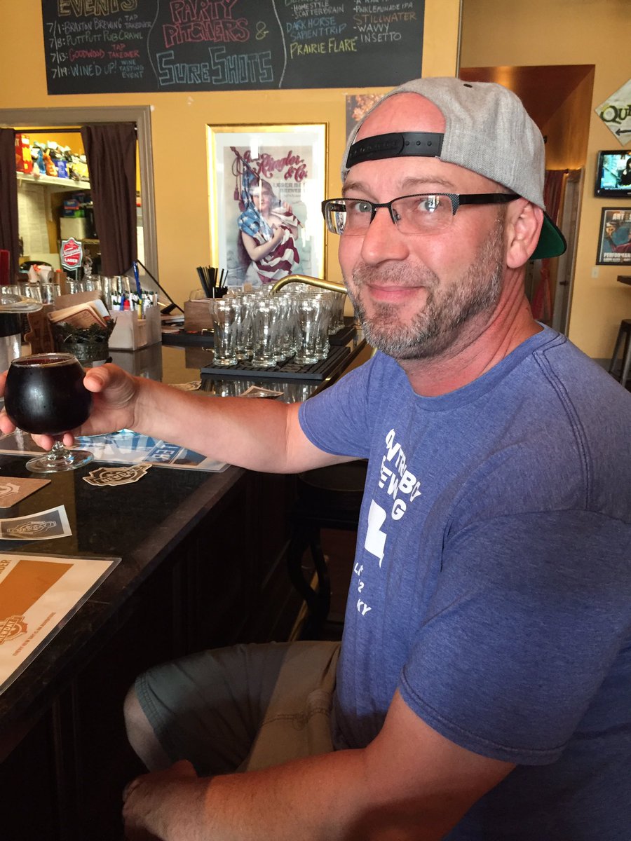 NewDayCraft's tweet photo. First glass of vanilla #breakfastmagpie for #SundayFunday at @kinggambrinus! Come on down and join us! https://t.co/gpDOGSj4Bp