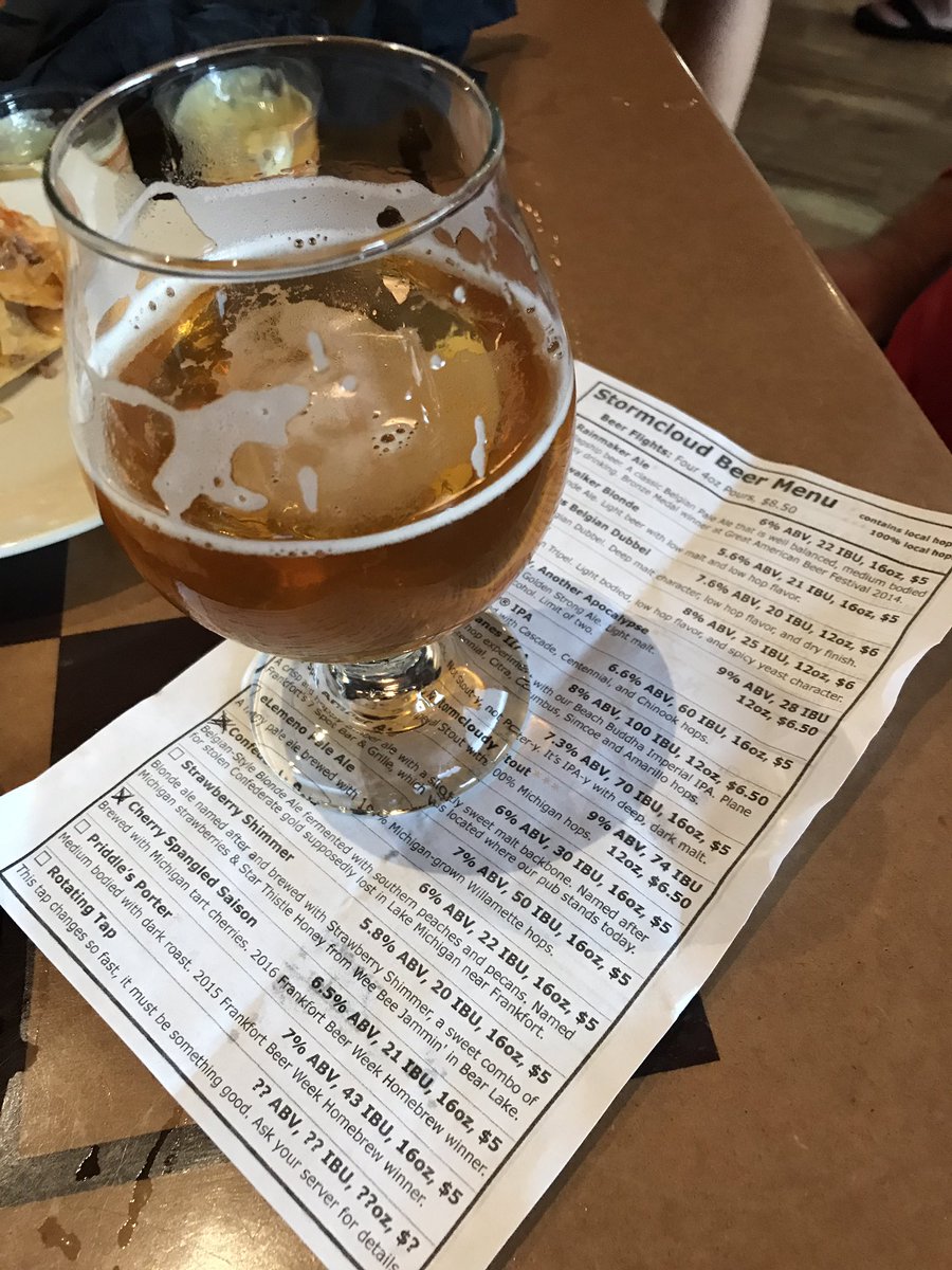 dcdsjacketband's tweet photo. Awesome beer here! https://t.co/7gNlC1PC8Q