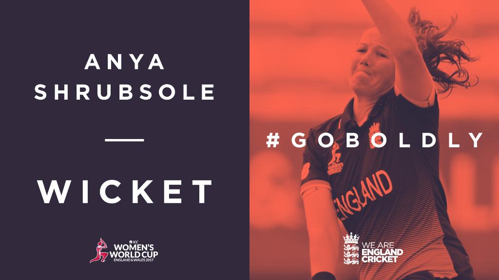 England Cricket On Twitter Wicket Anya Shrubsole Gets Krishnamurthy Caught Goboldly India 200 6 Https T Co Ok4csomf6q Wwc17