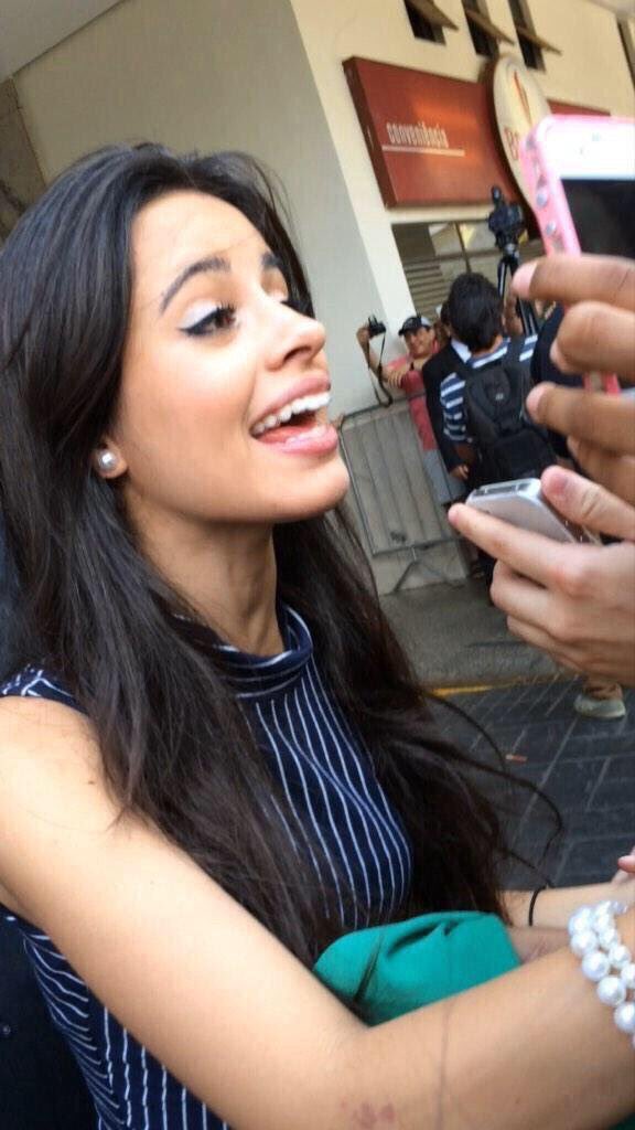 latinamiIa's tweet photo. #CamilaIsOurPrincess this smile https://t.co/pjcCjx7IOa