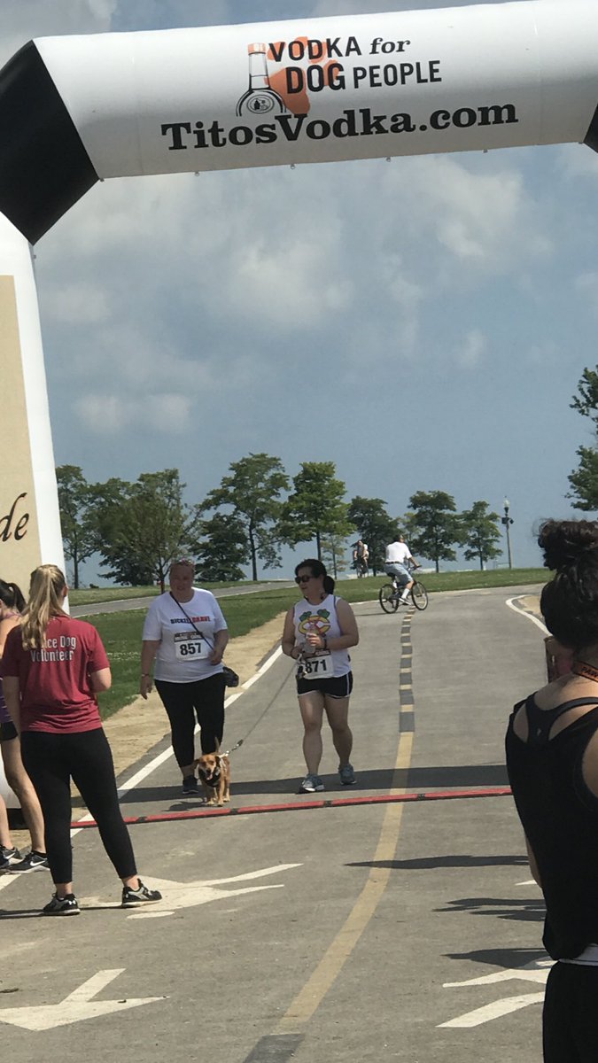 AnaBuckeye's tweet photo. @Mandyhawk19 crossing the finish line and #kickingMS ! #LoveTitos #BickellFoundation @Caskenette @bbicks29 https://t.co/8DSWC6WrwS