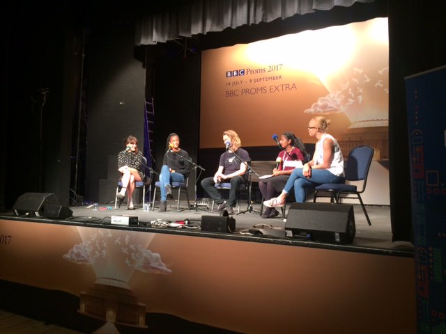 BBCYoungReport's tweet photo. @ParkHighNews's Naiya kicked off #bbctenpieces press conference asking 'what age did you decide to pursue a music career?'
#bbcpromsextra https://t.co/vemhi1wwtN