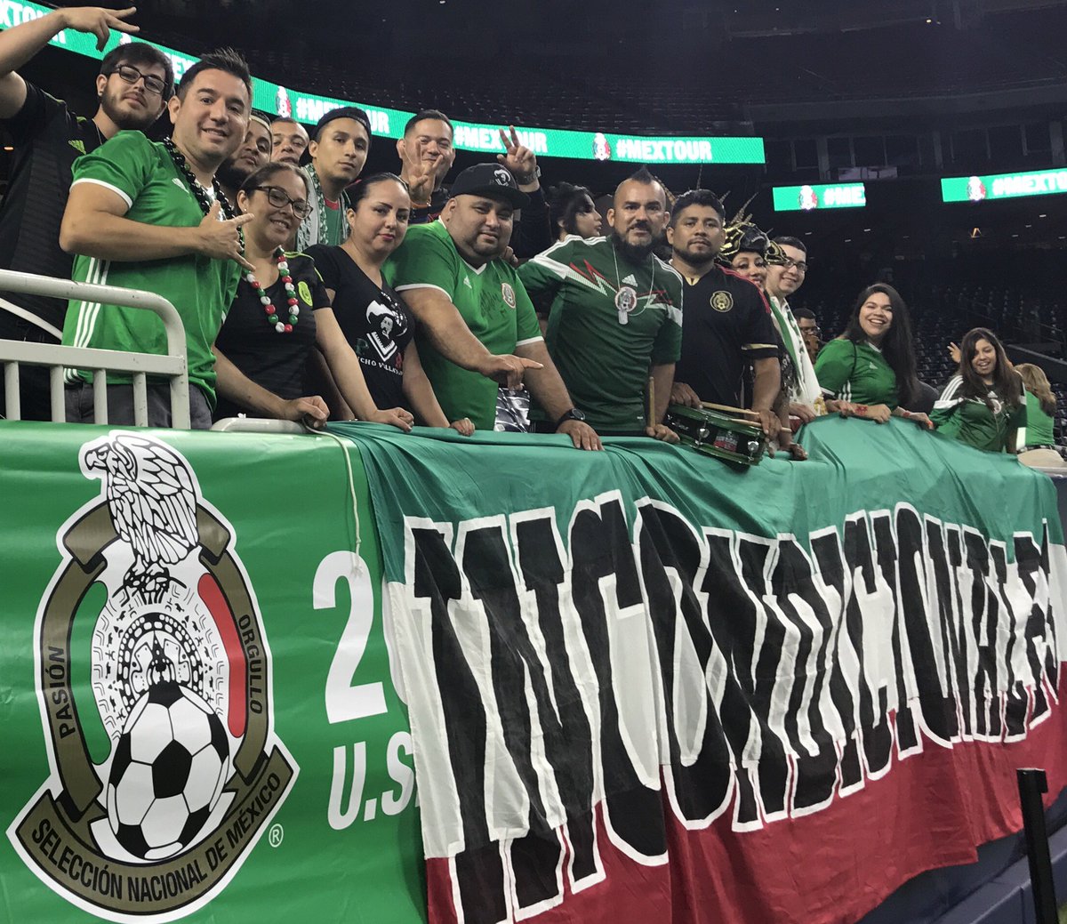 VillasArmy's tweet photo. Hoy Juega México! Hoy Gana México!

9pmE/8pmC/6pmP 

📺 Univision &amp; Fox Sports

@VillasArmyLA will be controlling @KICK snap chat! Follow! https://t.co/KzOKhw2zZR