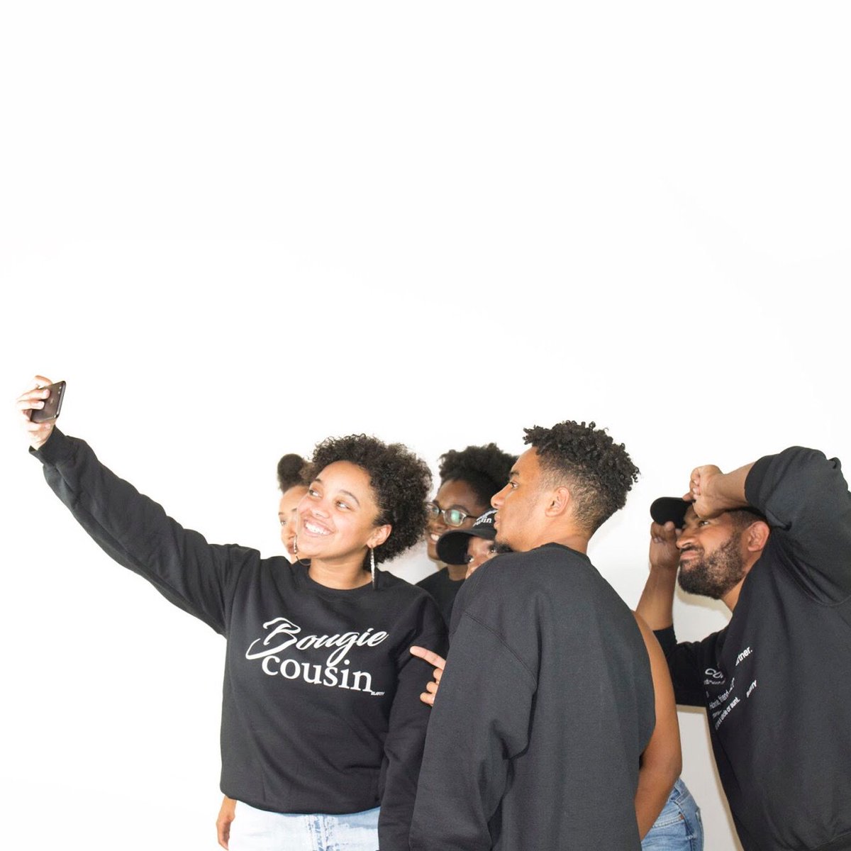 Blavity's tweet photo. #IssaCousinChallenge!
Post a selfie @blavity of you & cousins using #IssaCousin for a chance to win free merch.
Winner announced Monday! https://t.co/wLZ0nnHzgL
