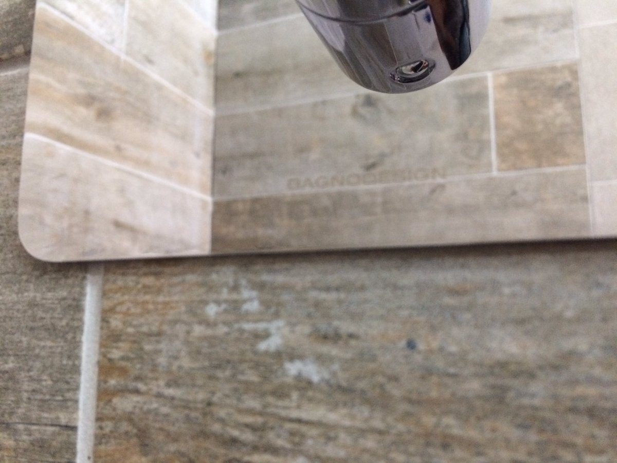 BelmontHeating's tweet photo. Almost there! 

A pleasure to install and very easy on the eye! 
#BAGNODESIGN #quality #ThreeDown #TwoBathroomsLeft https://t.co/fGfKTeONdz