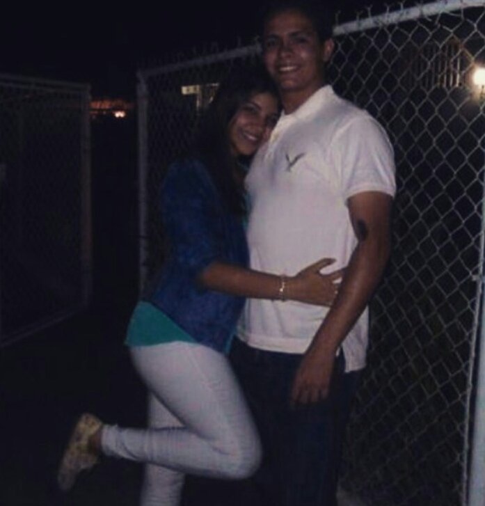 Norbel_Osorio's tweet photo. Te prometo que no te dejare ir, feliz cumpleaños mi angelito. Eres el mejor y siempre será así.  Te adoro♡ https://t.co/98k4qqeOz6