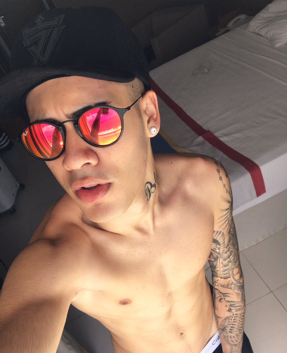 kevinho's tweet photo. 🔥na solução por que o problema somos noixxx 💁🏽 https://t.co/zas100OT8L