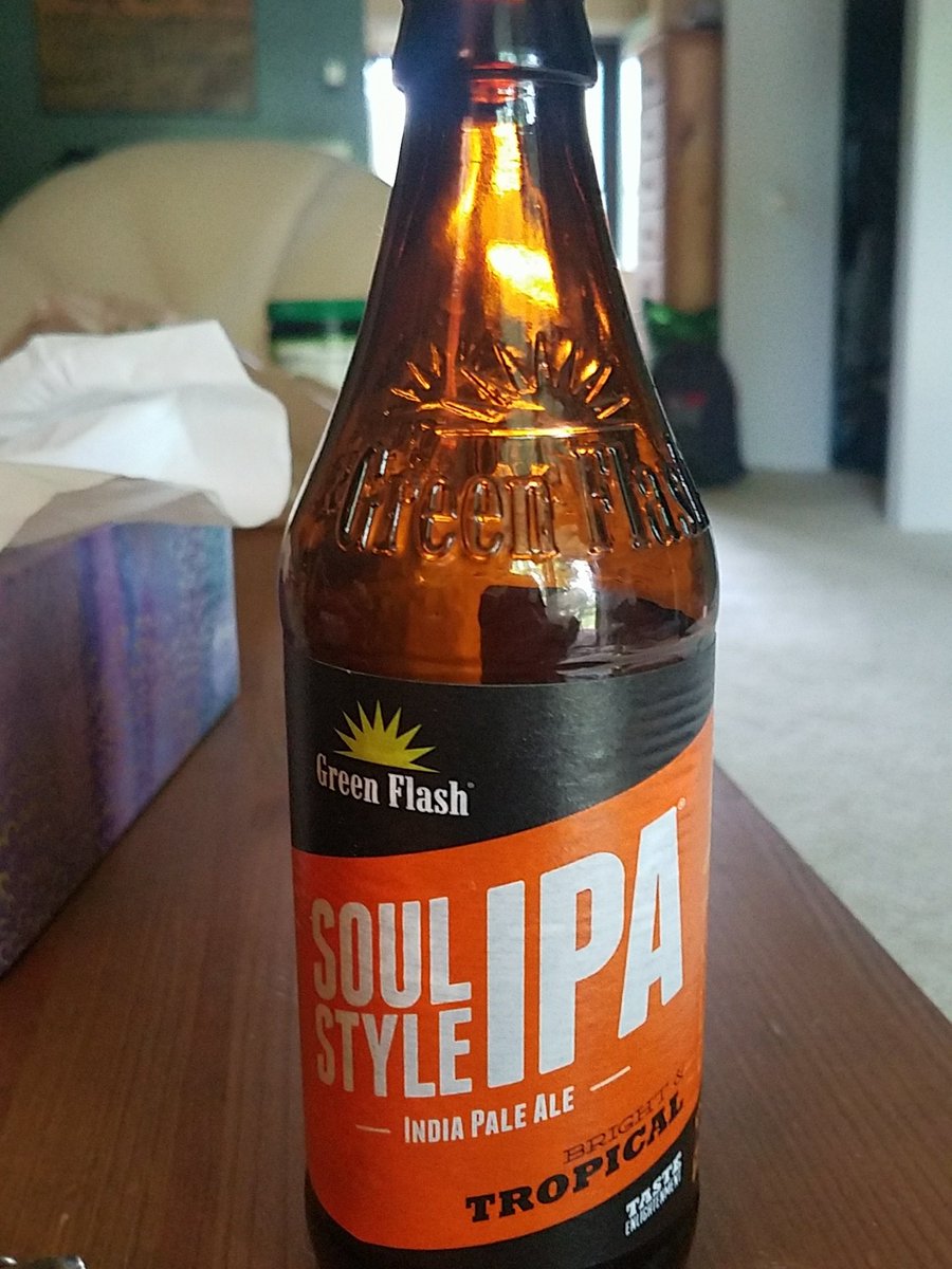 dmmuscoreil's tweet photo. @RadioMadison
#holidayvalley
#soulstyleipa #radiomadison
Enjoying a lazy Sunday afternoon listening to our girl!! https://t.co/Oc5ugLgMBd