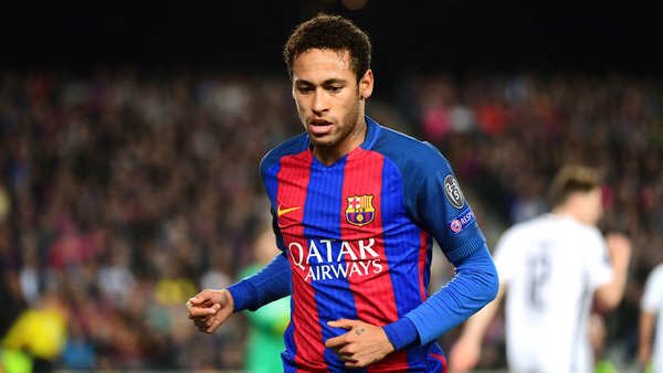 MathiasF2T's tweet photo. 🔴 BREAKING ! Séduit par le projet de Pascal Dupraz, Neymar s'engage avec le Toulouse Football Club pour une durée de 4 ans https://t.co/CoBnE78Cyk