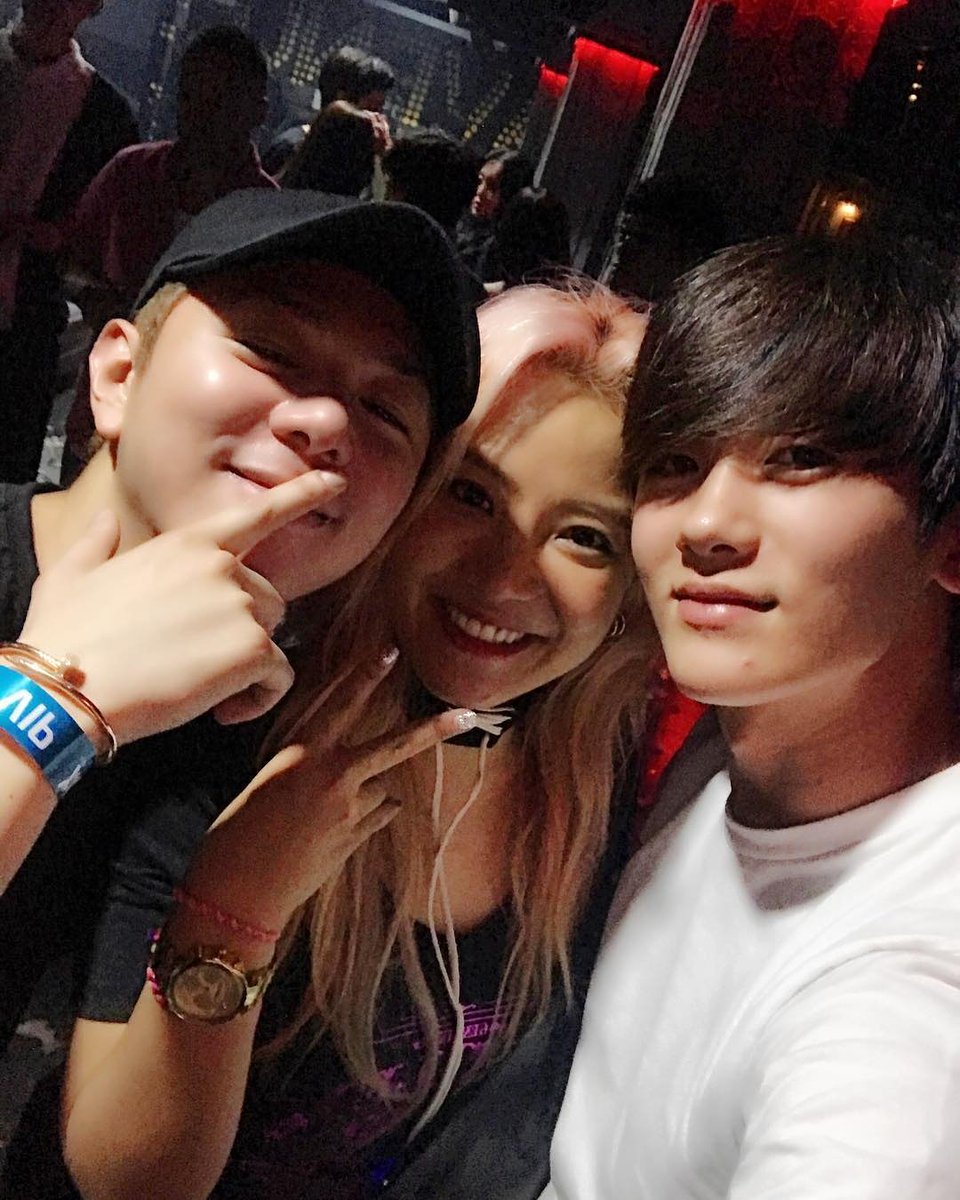 look_at_moon55's tweet photo. #party #club #clubanswer #avenue535 #djs #kpop #kpopstar #actor #์ฒญ๋ดํด๋ฝ #๊ฐ๋จ #djjoy #zeafter #๋ฐํ์ #๋ณตํฉ๋ฌธํ๊ณต๊ฐ ๐๐โค
#๋ฐํ์ #ํ์ @ZEA_Hyungsik https://t.co/bBxPyOX5Hi