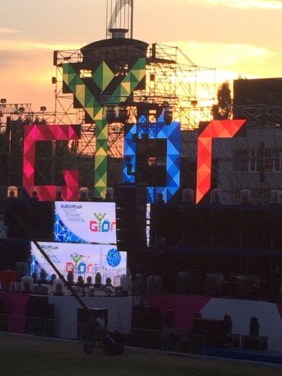 Tessavanroy's tweet photo. Let the games begin @eyof @nocnsf @TeamNLtweets @topsupport_anna @CTOZuid https://t.co/IbSStZIFGZ