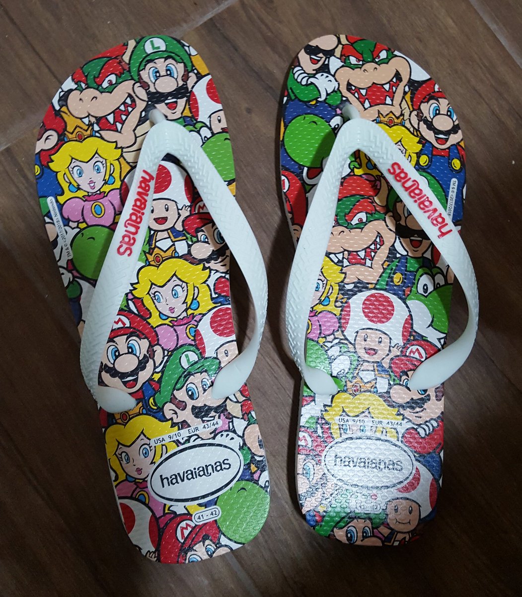Edcloud's tweet image. Chinelo do Mario, que Mario? 😁