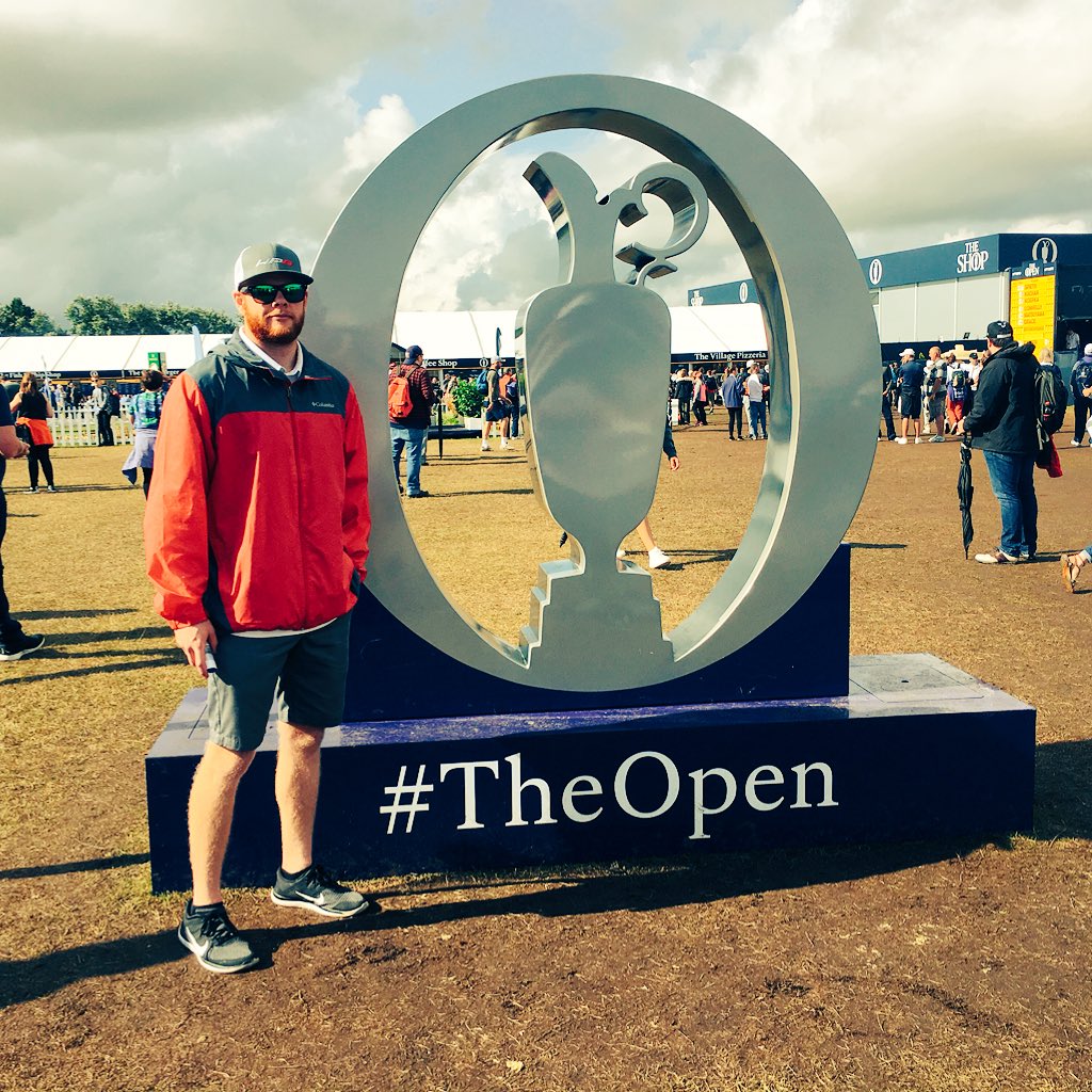 BDesmond91's tweet photo. All the walking was worth it. #TheOpen #Kooooch #Beeeeeef https://t.co/E3ZZvG6GlP
