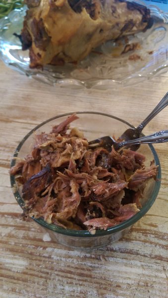 fmremodeling's tweet photo. Cooking A Pigs Head - GAPS Approved https://t.co/gSSG49hlhd https://t.co/rlHNSxXcKH