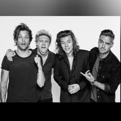 1DAF_Over21's tweet photo. @onedirection thank you for giving us these four, as well as our best friend @Grown1DFan #7YearOfOneDirecrion https://t.co/gT6PHsrvCx