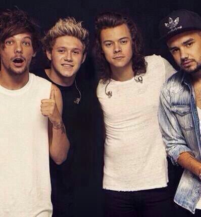 1DAF_Over21's tweet photo. @onedirection thank you for giving us these four, as well as our best friend @Grown1DFan #7YearOfOneDirecrion https://t.co/gT6PHsrvCx
