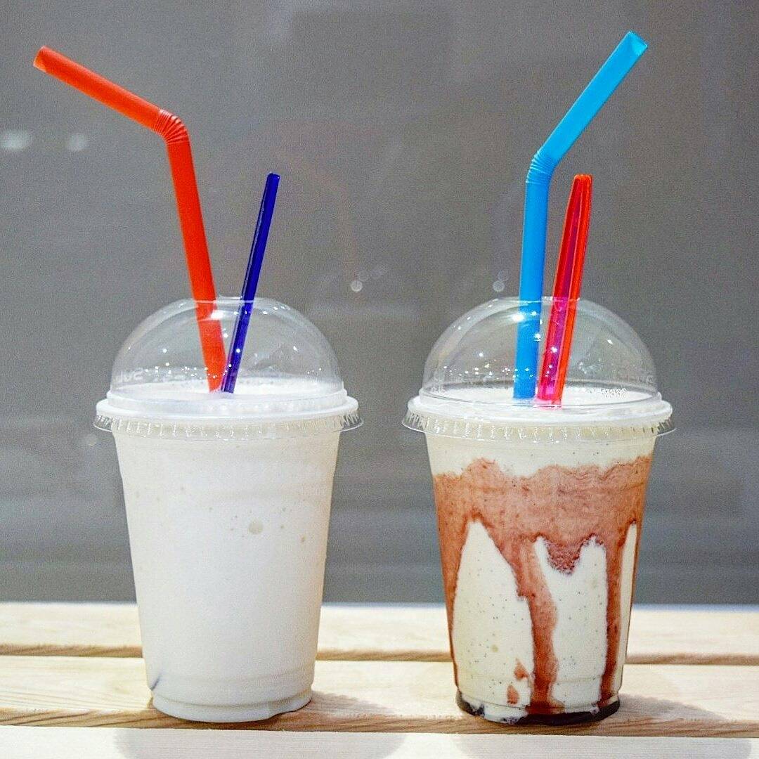 LosValen1946's tweet photo. ATENCIÓN ¡¡NUEVO #Sorteo!!
¿Quieres GANAR UN BATIDO HELADO?

1-Retuitea
2-Síguenos

#LosValencianos 
👉 Ganador 29 JULIO
¡En sólo 4 días! https://t.co/b2hkedTCDr