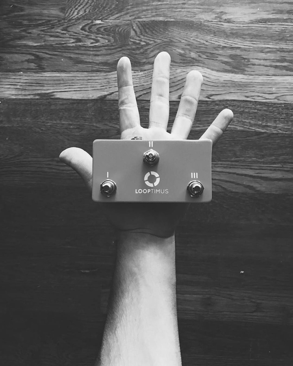 LoopCommunity's tweet photo. Get your hands on a LOOPTIMUS mini, just like @natewallacetx! Order yours at https://t.co/8c6iKtZTsA. #looptimusmini #loopcommunity https://t.co/rZsvBb7sV7