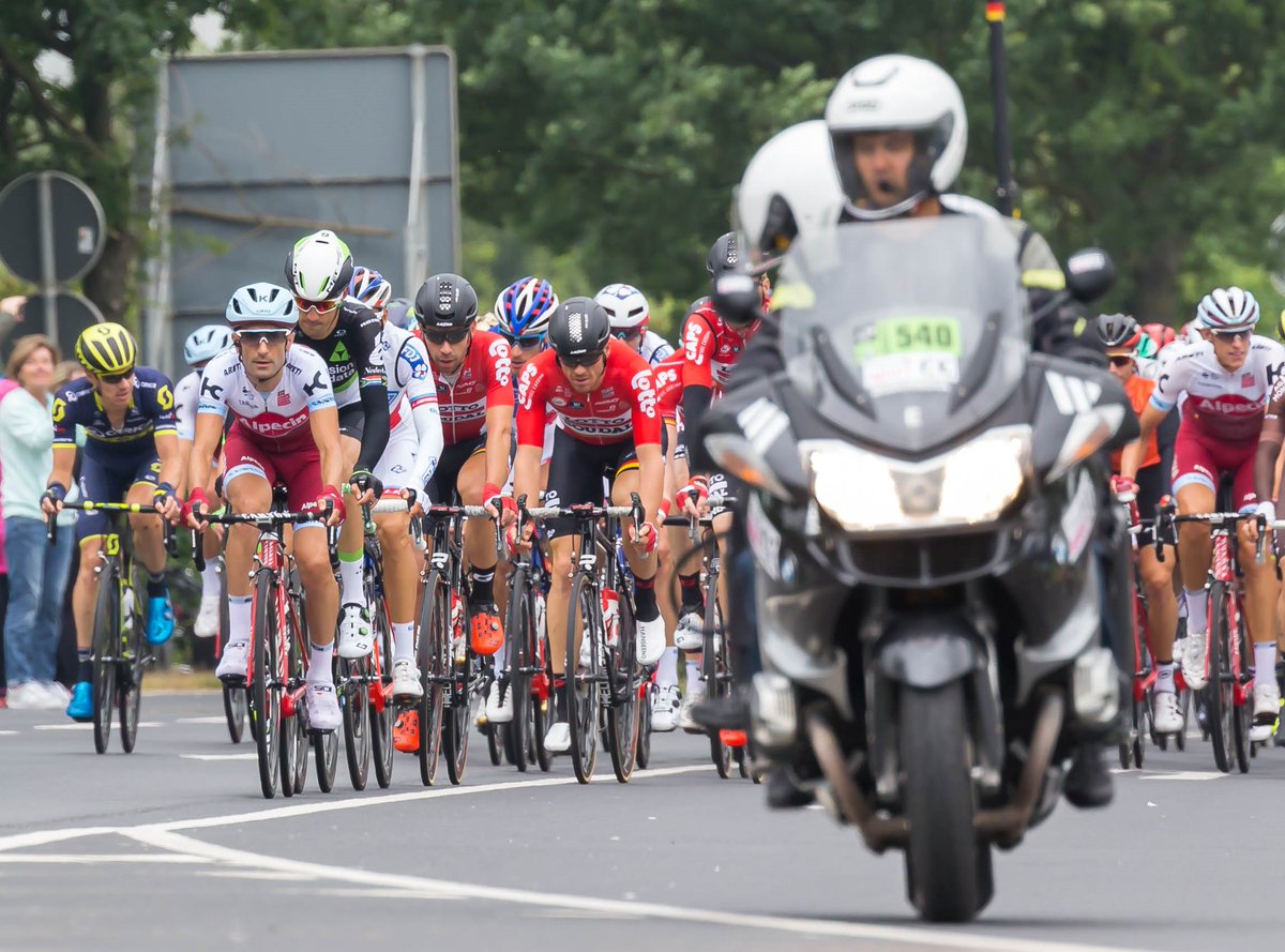 Allesmetsport's tweet photo. Parijs is bereikt. De 21 meest belangwekkende feiten van deze Tour staan hier nog eens keurig op een rijtje: https://t.co/5ulKikdOi4 #TDF https://t.co/b5kp8uBMK7