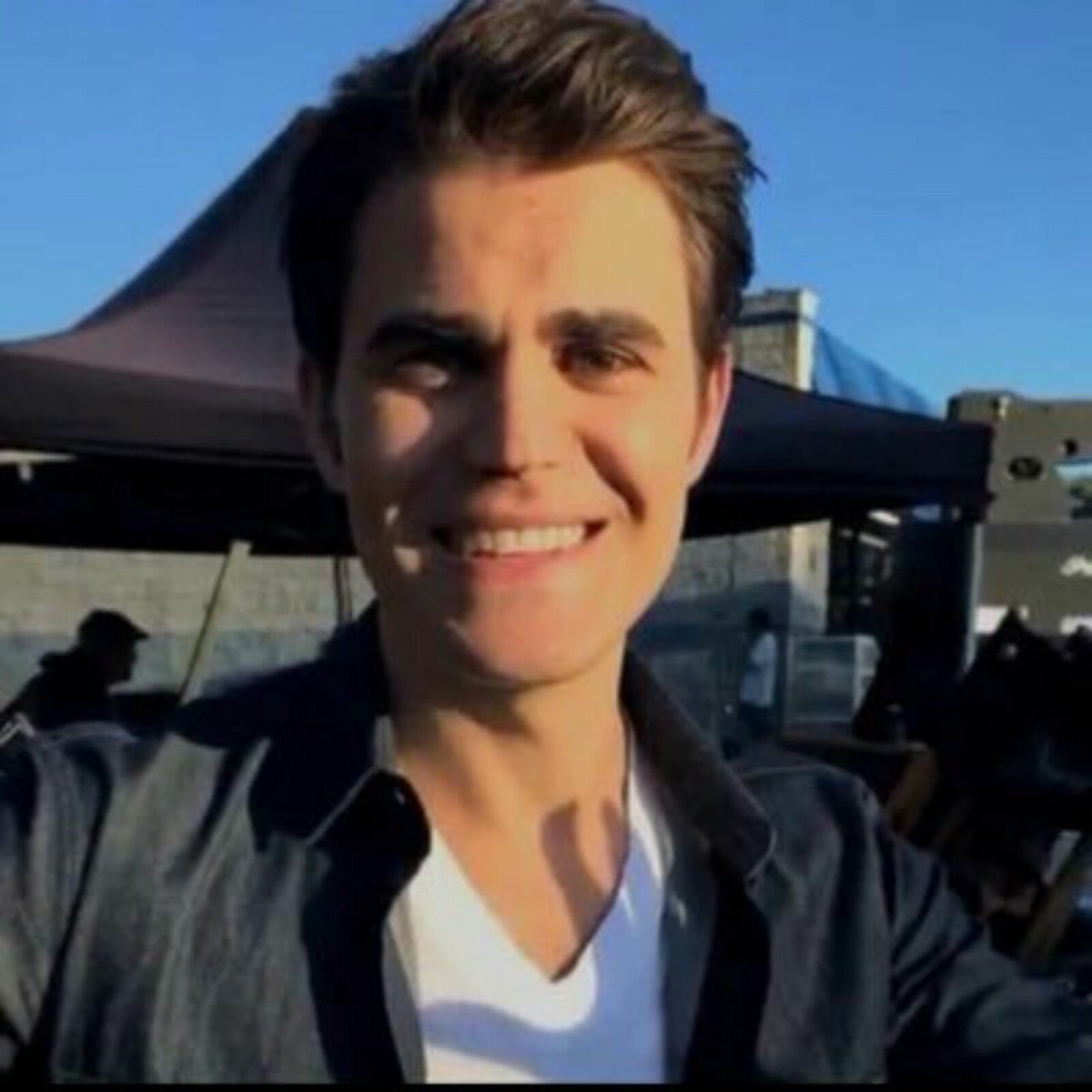 Ayah_XD's tweet photo. @paulwesley Happy birthdaaayy to the best actor and producer in the world 🎂❤😍 Ilysm #HappyBirthdayPaulWesley https://t.co/IwaEcYqn6c
