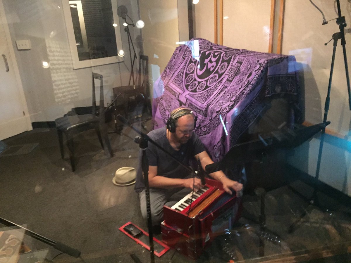 djmantra's tweet photo. moment in studio creation beautiful sounds #davestringer #johndekadt #mitchellcohen working #djmantra original new tracks #yogadj #yogadance https://t.co/LcVaEZLa6r