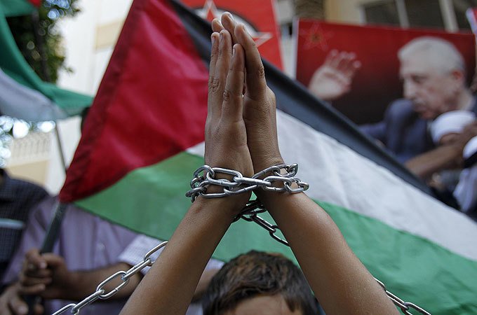 SilatDeprok's tweet photo. Duka mu, duka kami.... 
Semoga allah memberikan kekuatan yang berlipat gangda kepada mujahid dan mujahida palestine. Aamiin
#savepalestine https://t.co/QerS1PKPT0