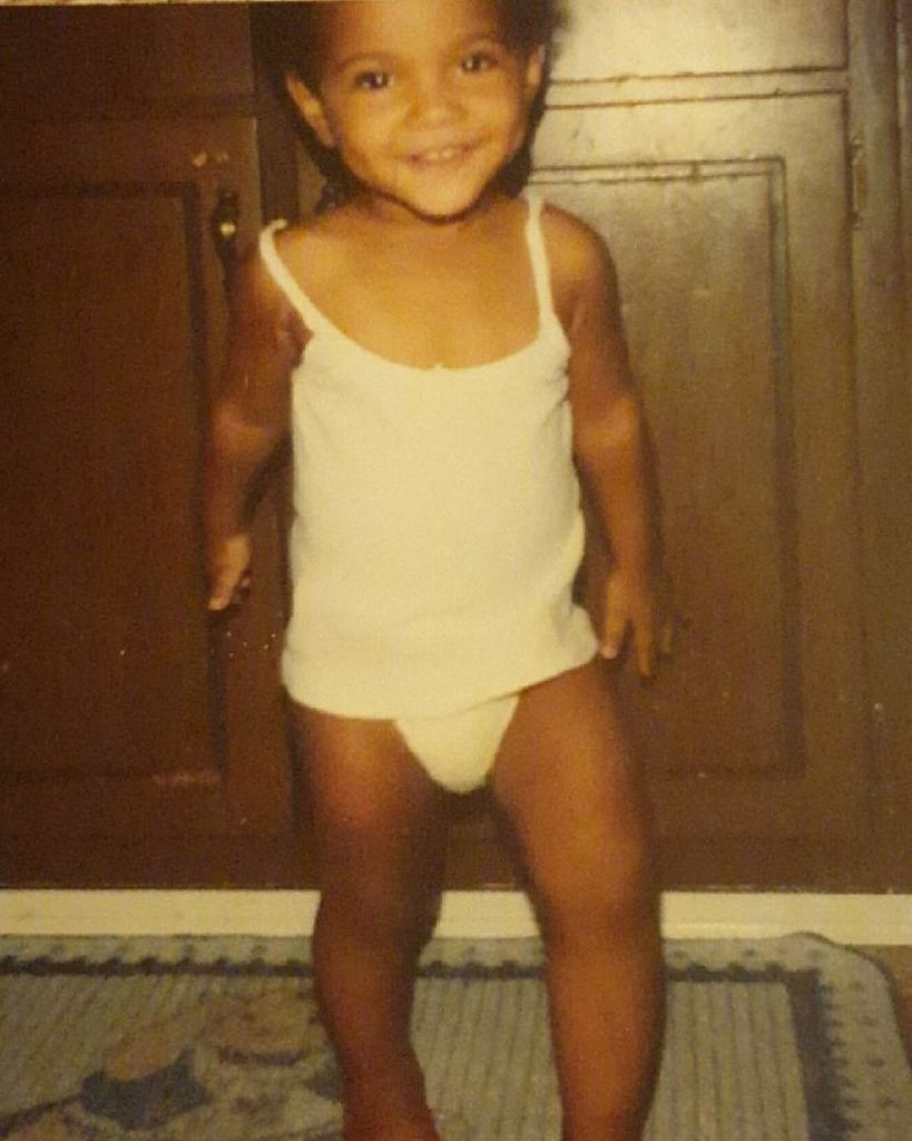 mjoi1584's tweet photo. My life motto: it is not that serious, live free 😅😄 .
.
.
#sundaze #freethenip #babyshell #dimples #chunkamunk #th… https://t.co/emv1ZWGWqU https://t.co/MlY7Lp0Ibd