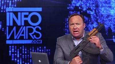 AmericoNewsUS's tweet photo. #BREAKING: @realDonaldTrump loyalist @RealAlexJones being called "terrorist" after calling on followers to kill liberals &amp; progressives. https://t.co/fe5fEWvm9x